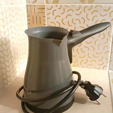 The House * Κάρυστος